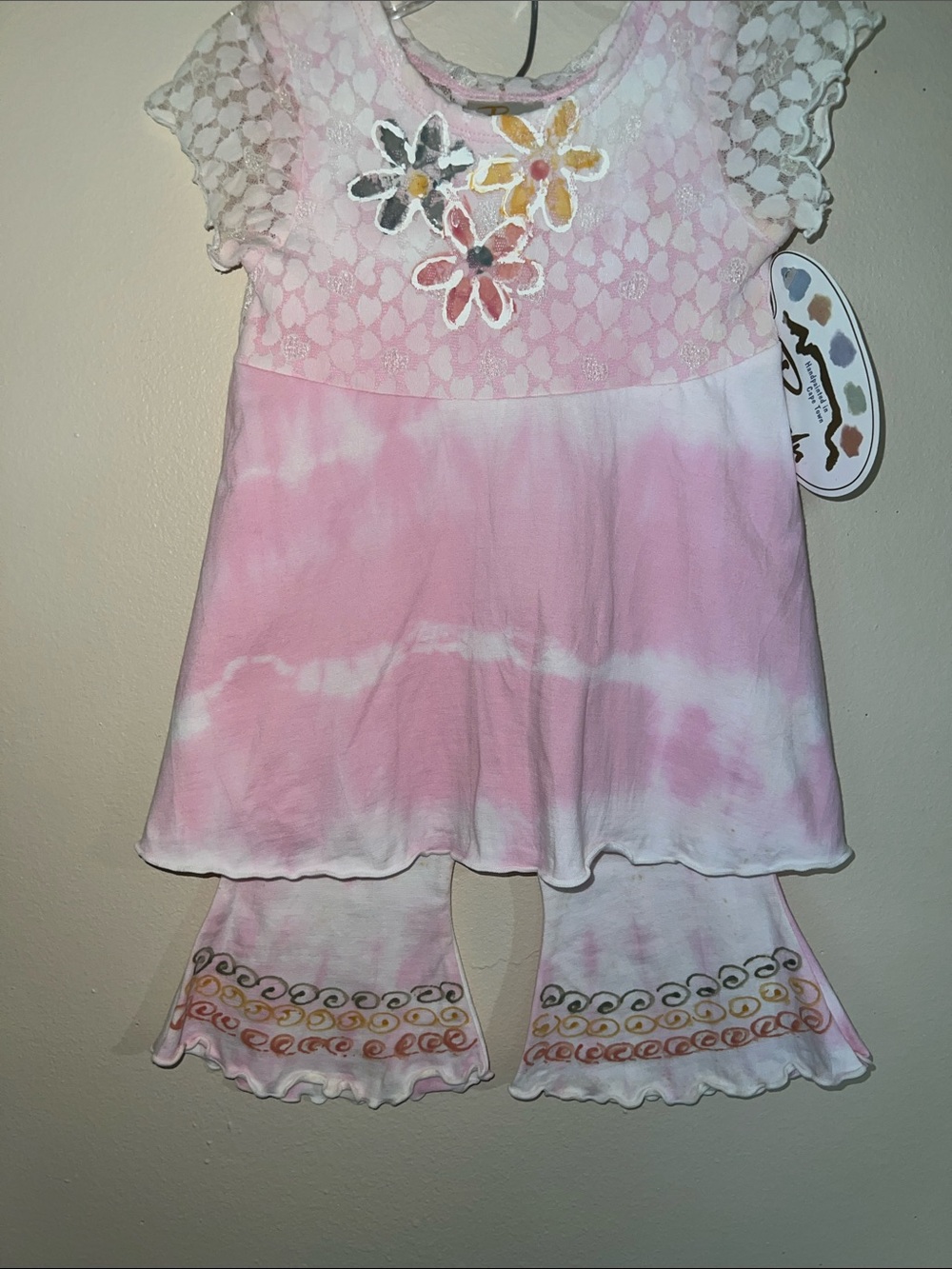 Vintage Pink  Lace Floral Set Handpainted In Cape Town South Africa. Sz 2